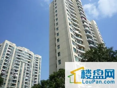 北京商品房有没有土地使用证啊，北京自住商品房如何办理土地证在哪里办理土地证