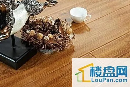 强化复合的地板价格强化复合地板有