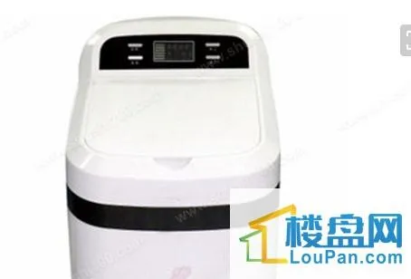 立式温热饮水机怎么选购，软水机价格